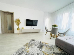 New Luxury City centre apartment with panoramic view, free parking Bratislava